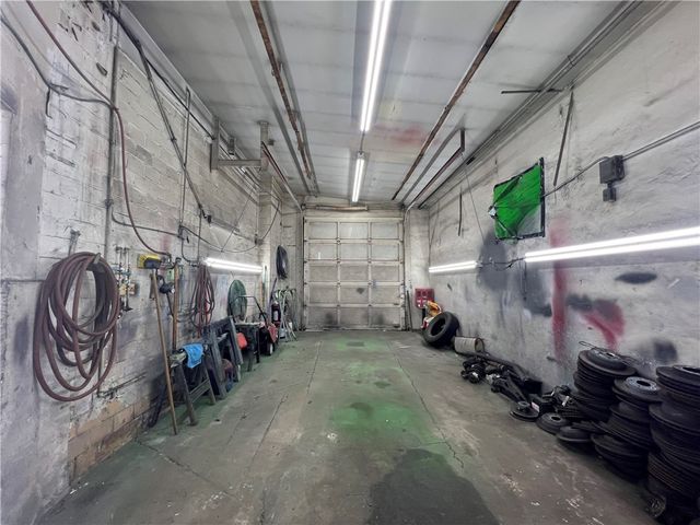 700 Monongahela Ave, Glassport, PA 15045