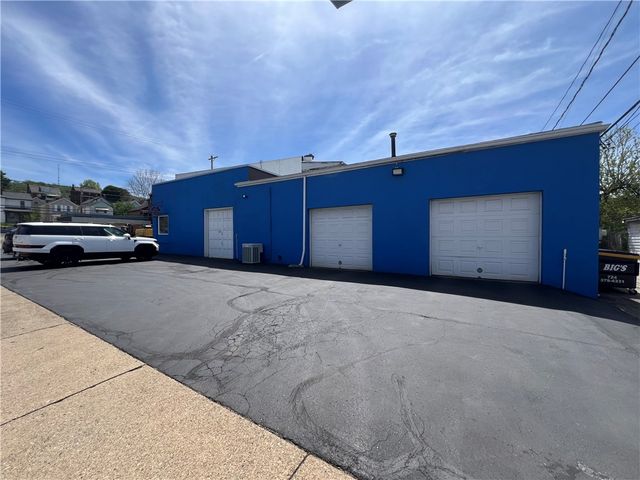 700 Monongahela Ave, Glassport, PA 15045