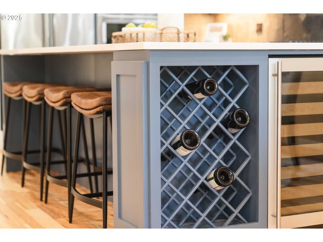 3017 Sw FAIRVIEW Blvd, Portland, OR 97205