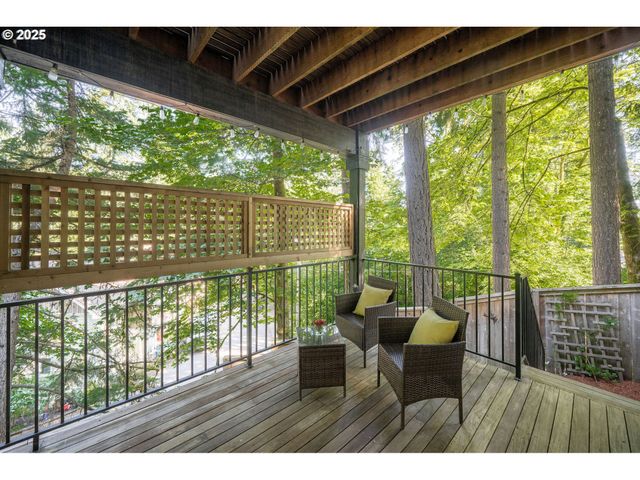 3017 Sw FAIRVIEW Blvd, Portland, OR 97205