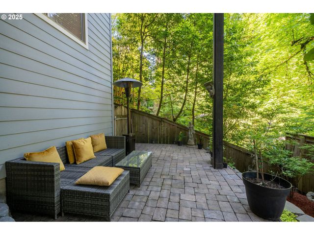 3017 Sw FAIRVIEW Blvd, Portland, OR 97205