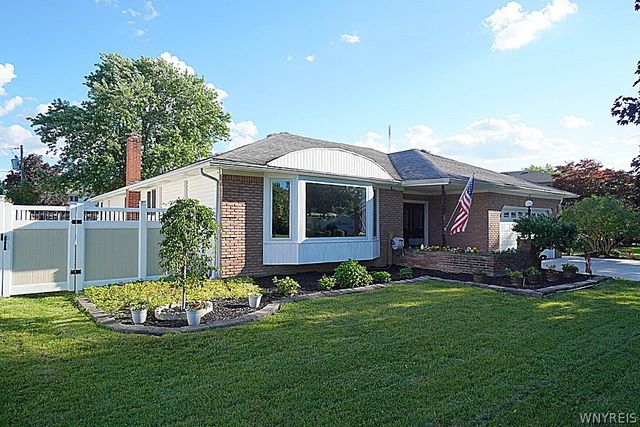 51 Swanson, Amherst, NY 14221