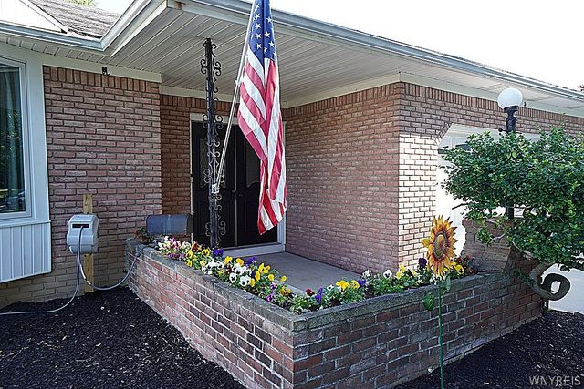 51 Swanson, Amherst, NY 14221