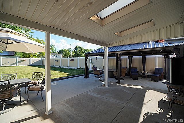 51 Swanson, Amherst, NY 14221
