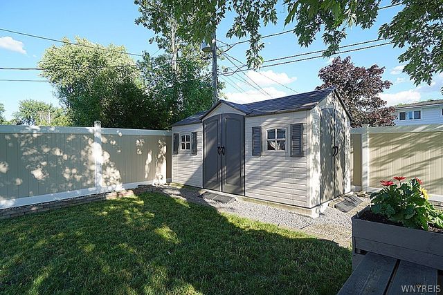 51 Swanson, Amherst, NY 14221