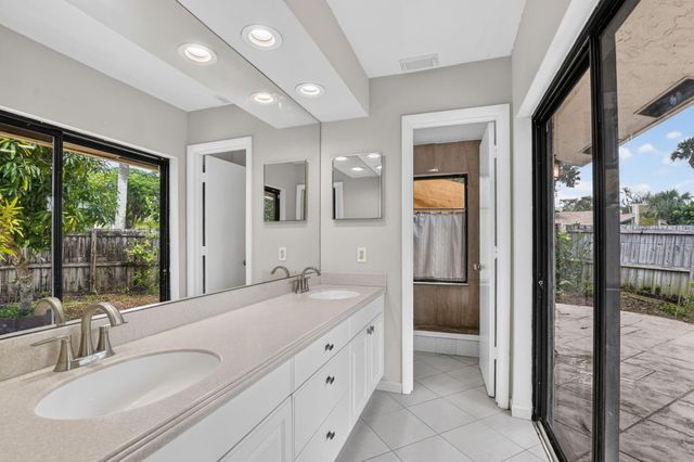 7666 SIERRA Terrace W, Boca Raton, FL 33433