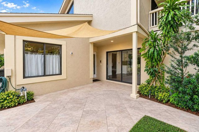 7666 SIERRA Terrace W, Boca Raton, FL 33433