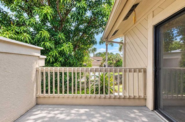 7666 SIERRA Terrace W, Boca Raton, FL 33433