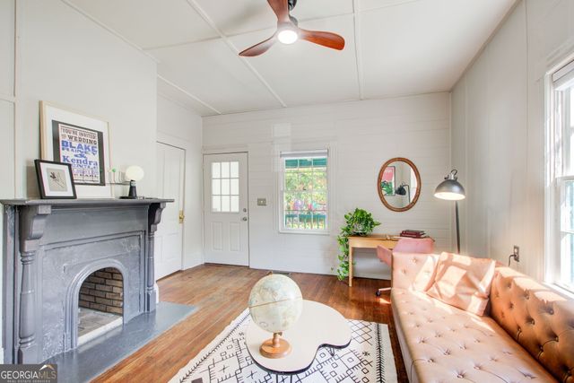 627 Tennelle Street SE, Atlanta, GA 30312