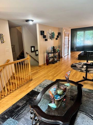 2542 Budd Street, River Grove, IL 60171