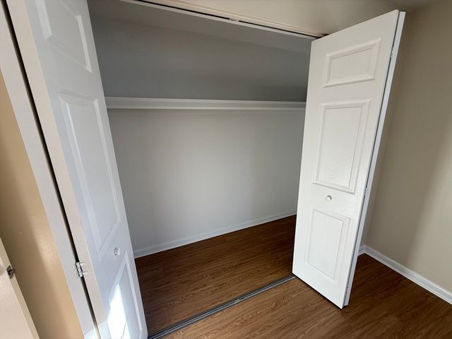 113 Oak Lane 11, Brockton, MA 02301