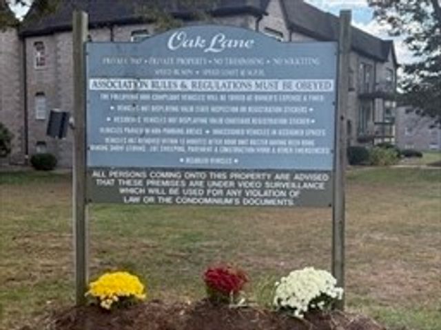 113 Oak Lane 11, Brockton, MA 02301