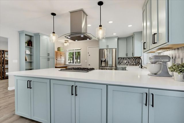 4900 Lorin Ct, Auburn, CA 95602
