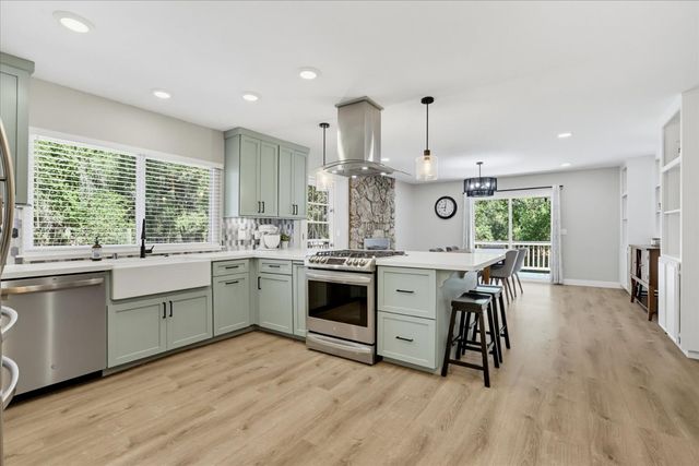 4900 Lorin Ct, Auburn, CA 95602