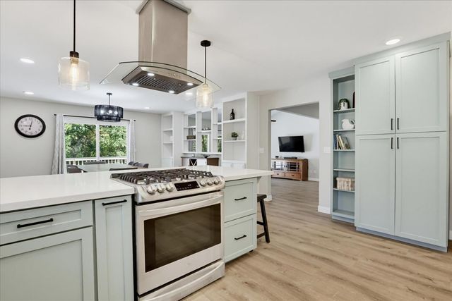 4900 Lorin Ct, Auburn, CA 95602