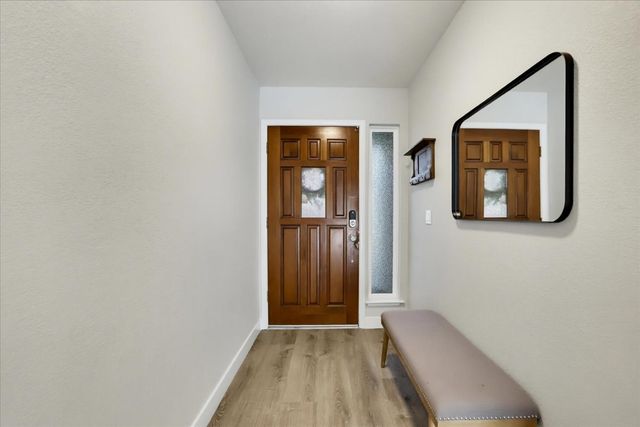 4900 Lorin Ct, Auburn, CA 95602