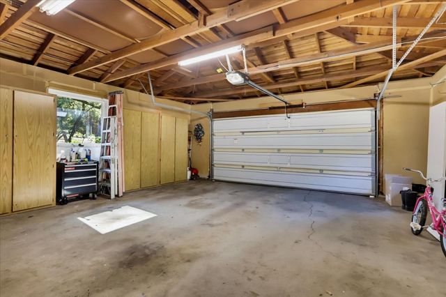 4900 Lorin Ct, Auburn, CA 95602