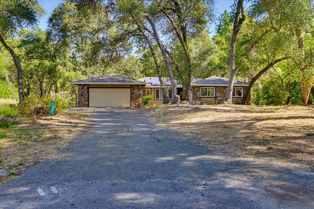 4900 Lorin Ct, Auburn, CA 95602