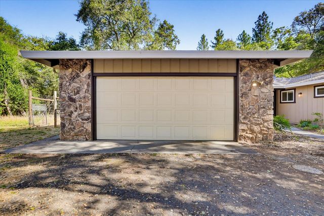 4900 Lorin Ct, Auburn, CA 95602