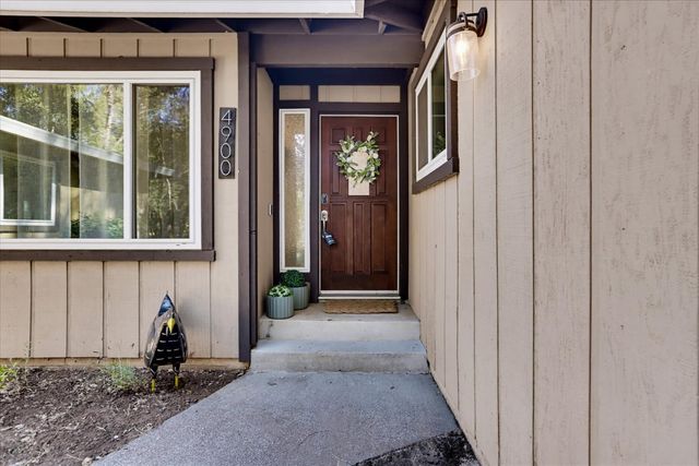 4900 Lorin Ct, Auburn, CA 95602
