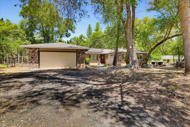 4900 Lorin Ct, Auburn, CA 95602