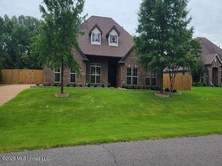 5173 Silverton Drive, Olive Branch, MS 38654