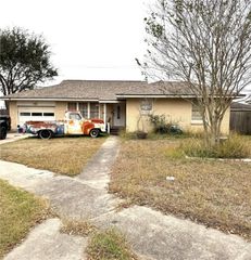 4010 Markins Dr, Corpus Christi, TX 78411