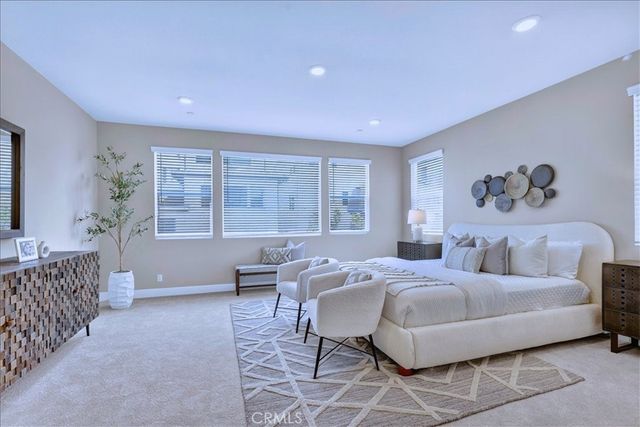 168 Crossover, Irvine, CA 92618