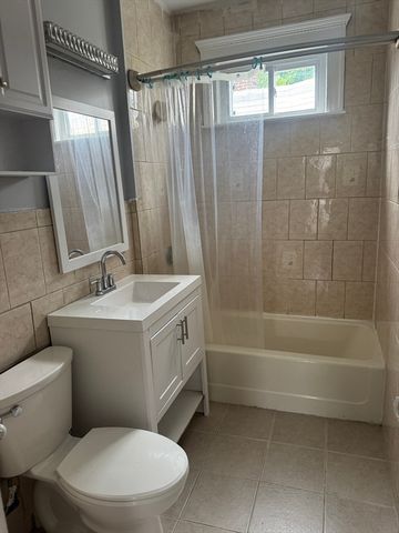 16 St Marks Rd 3, Boston, MA 02124