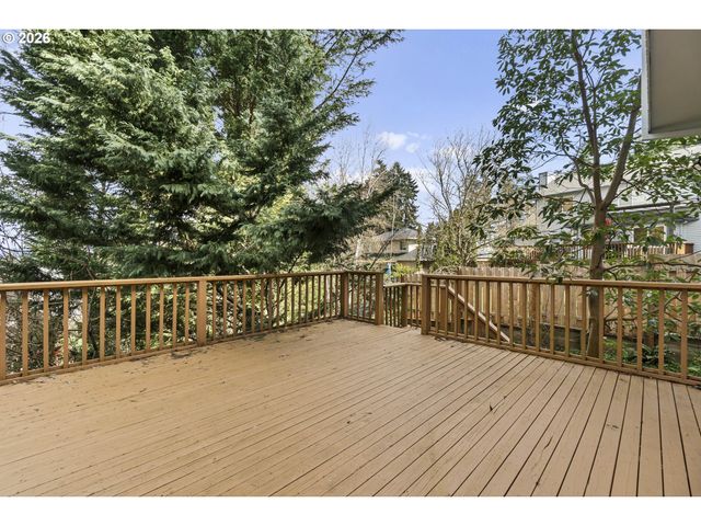 7574 Sw 179TH Pl, Beaverton, OR 97007