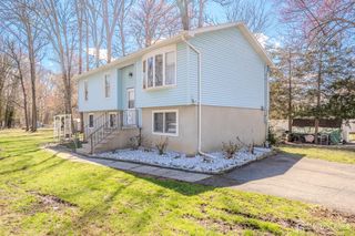 1834 Holly Road, North Brunswick, NJ 08902