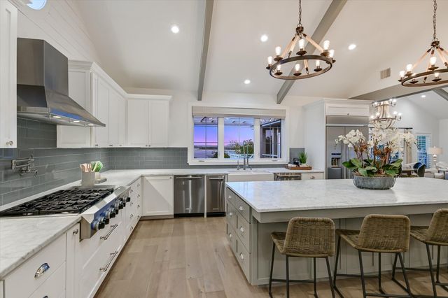 17510 Whippoorwill TRL, Lago Vista, TX 78645