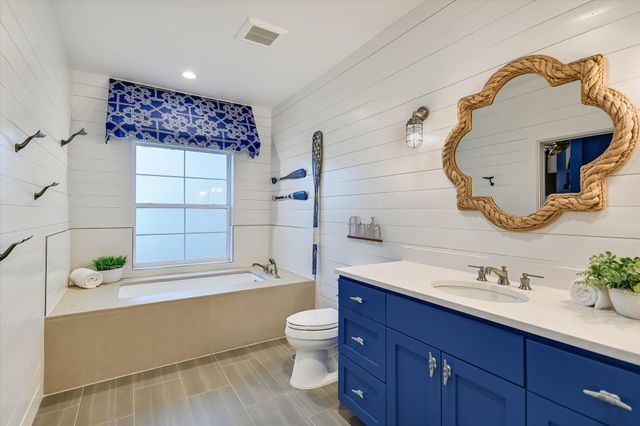 17510 Whippoorwill TRL, Lago Vista, TX 78645