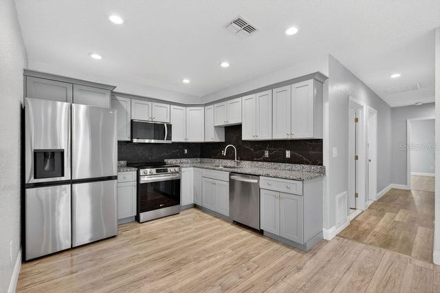 722 22ND STREET, Orlando, FL 32805