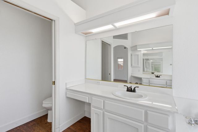 2091 Hastings Dr, Los Banos, CA 93635