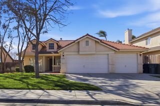 2091 Hastings Dr, Los Banos, CA 93635