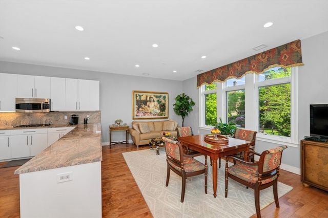 120 Seaver St B204, Brookline, MA 02445
