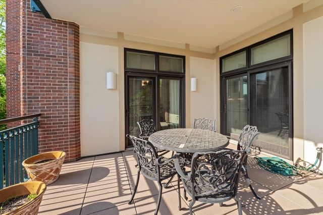 120 Seaver St B204, Brookline, MA 02445