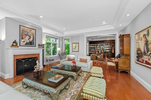 120 Seaver St B204, Brookline, MA 02445