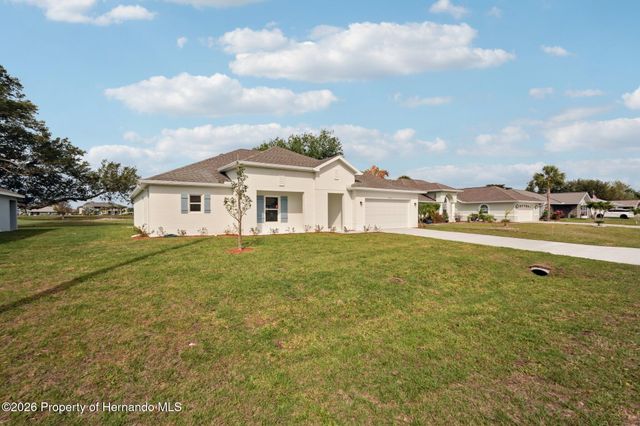 16382 Kingbird Road, Weeki Wachee, FL 34614