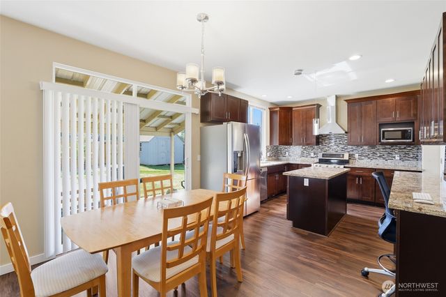 34516 16th Avenue SW, Federal Way, WA 98023