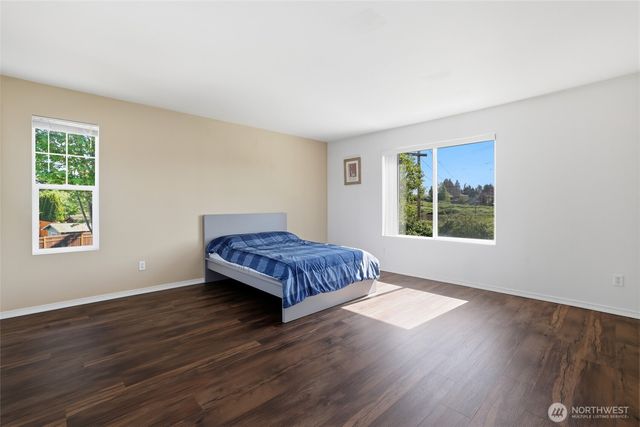 34516 16th Avenue SW, Federal Way, WA 98023