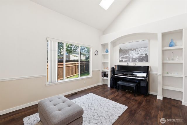 34516 16th Avenue SW, Federal Way, WA 98023