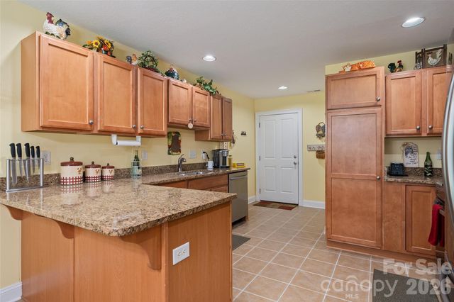 66 Kenai Trail, Waynesville, NC 28786