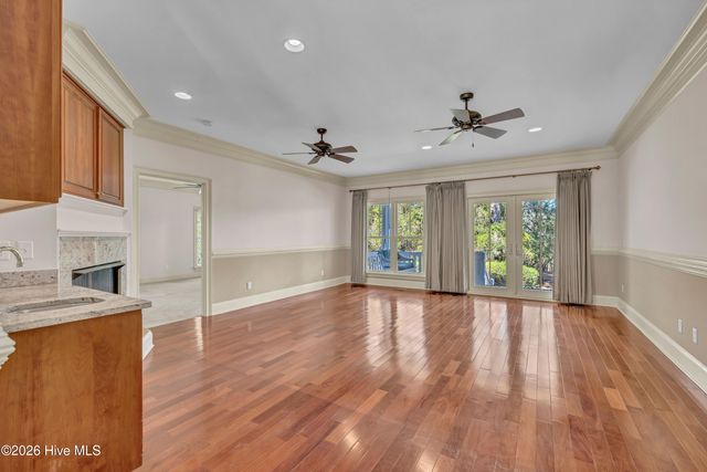 2201 Pinehurst Place, Wilmington, NC 28405