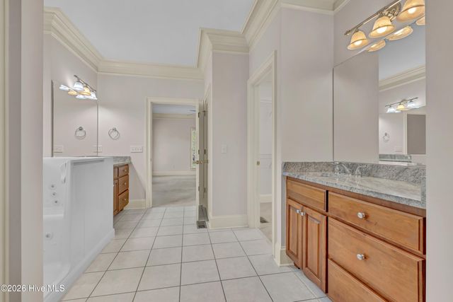 2201 Pinehurst Place, Wilmington, NC 28405