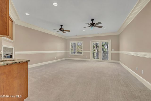 2201 Pinehurst Place, Wilmington, NC 28405