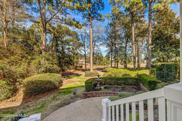 2201 Pinehurst Place, Wilmington, NC 28405