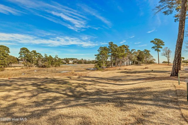 2201 Pinehurst Place, Wilmington, NC 28405