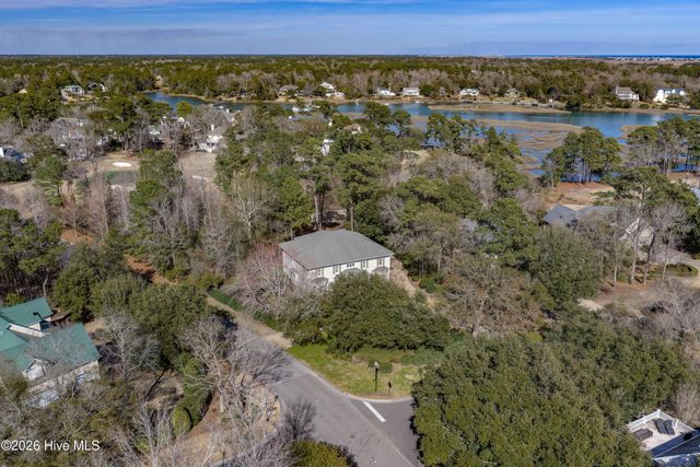 2201 Pinehurst Place, Wilmington, NC 28405